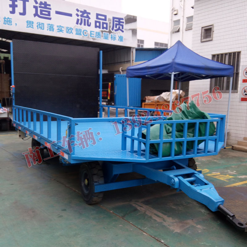 1676354605783022.jpg 自带装卸货平台汽车尾板仓库搬运小拖车2.jpg