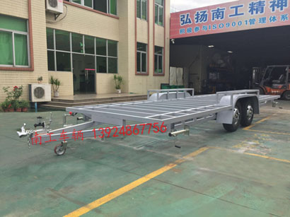 1677036533976222.jpg 骨架式4吨底盘拖车3I.jpg