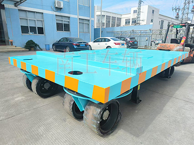 18吨重型开元网页版_开元(中国) 四个转盘工具拖车2I.jpg