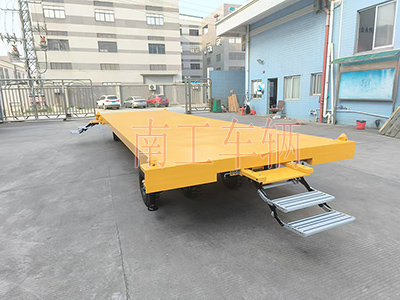 1739581877952074.jpg 10吨开元网页版_开元(中国)带液压支腿铝全金伸缩梯工具车1I.jpg